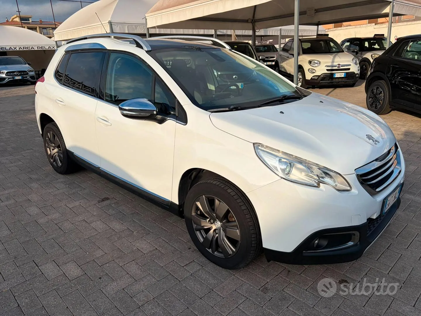 Peugeot 2008 2014 photo 2