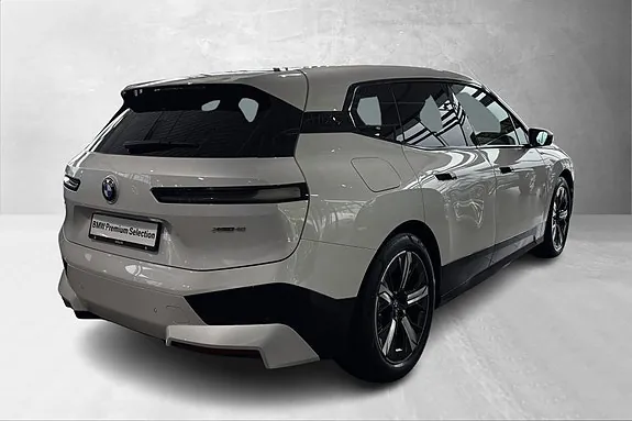 BMW Ix 2023 photo 4