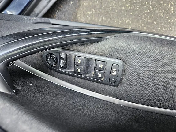 Citroen C5 2010 photo 4