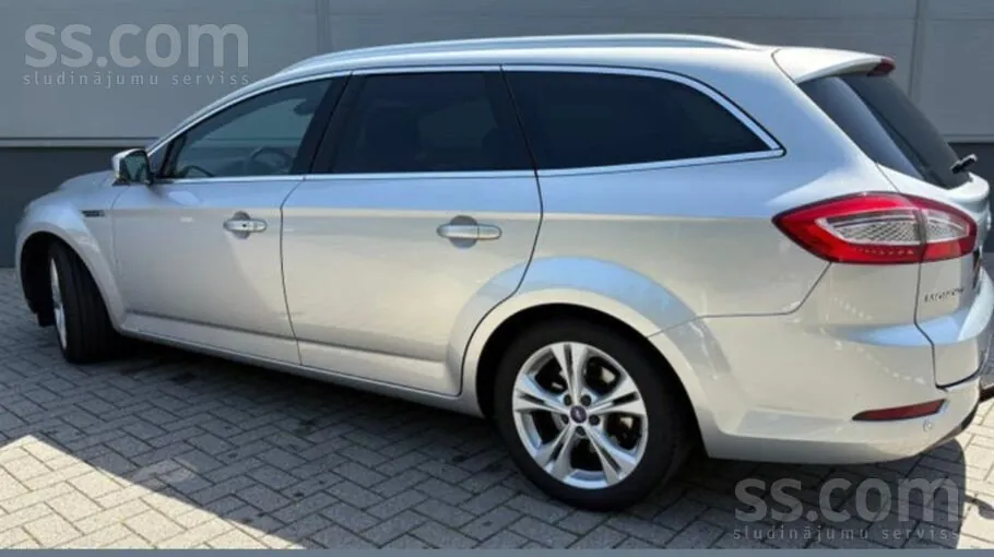 Ford Mondeo 2012 photo 2