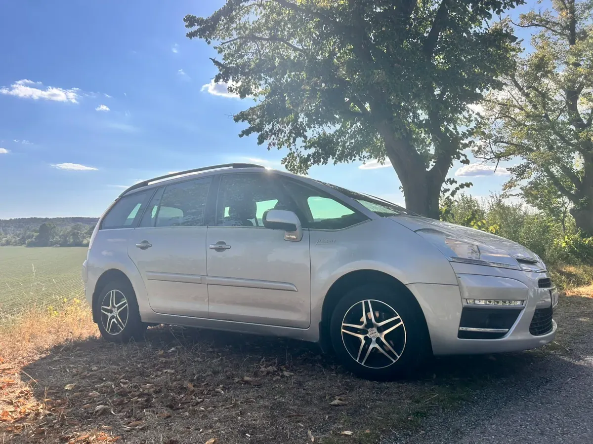 Citroen C4 Picasso 2013 photo 2