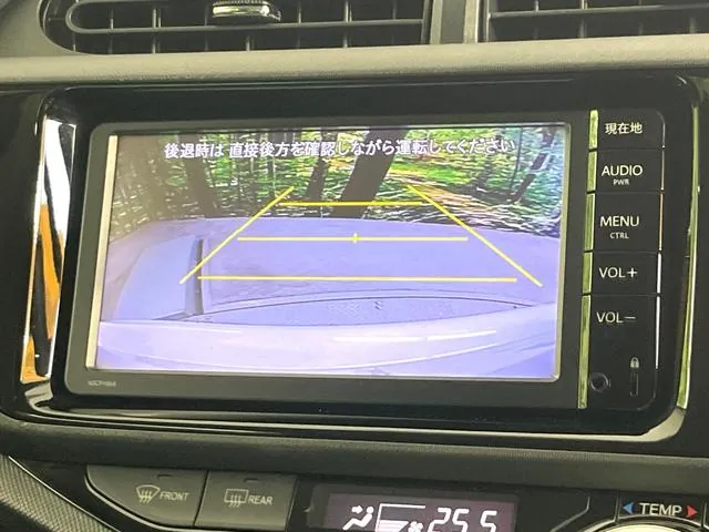 Toyota Aqua S 2015 photo 4