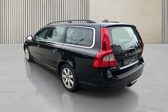 Volvo V70 2012 photo 4