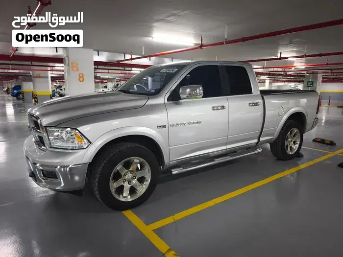 Dodge Ram 1500 Laramie 2011 photo 4