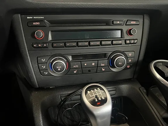 BMW X1 2011 photo 3