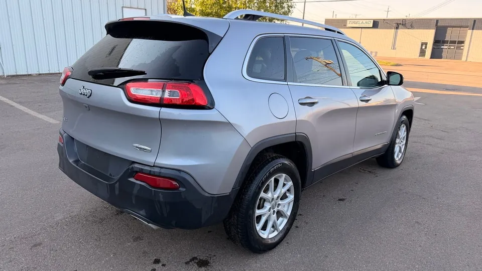 Jeep Cherokee 2017 photo 4