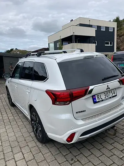 Mitsubishi Outlander 2018 photo 4