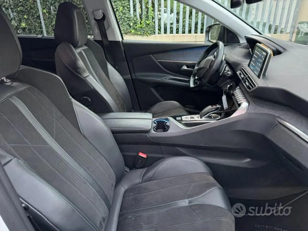 Peugeot 5008 2020 photo 3