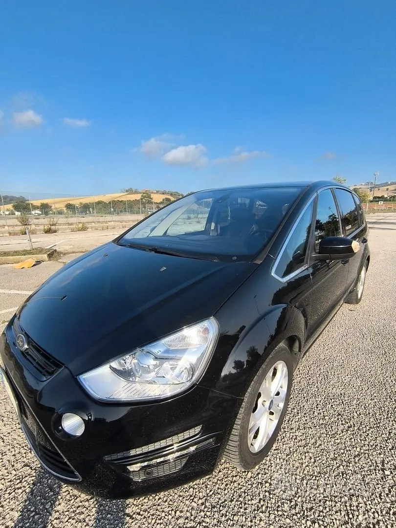 Ford S-Max