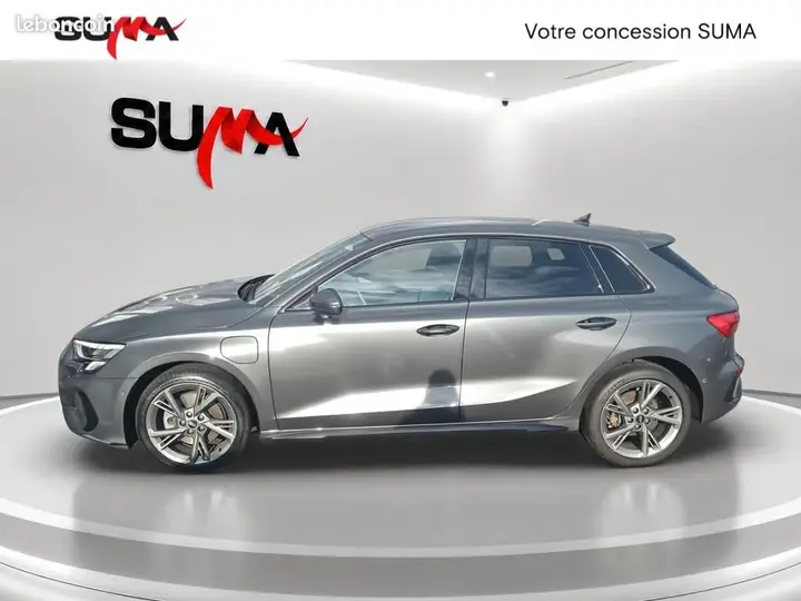 Audi A3 2021 photo 2
