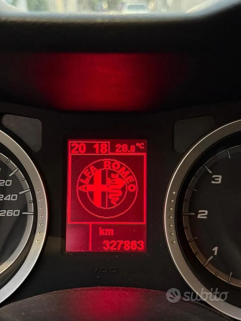 Alfa Romeo 159 2008 photo 4