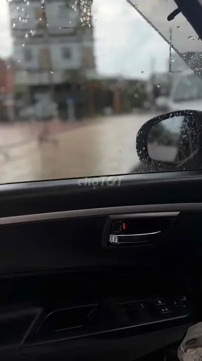 Suzuki Swift 2016 photo 4