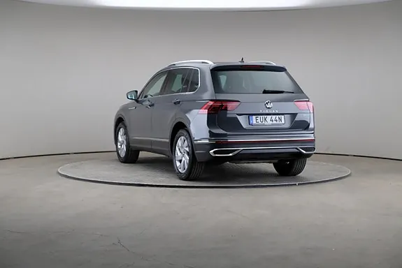 Volkswagen Tiguan 2023 photo 2
