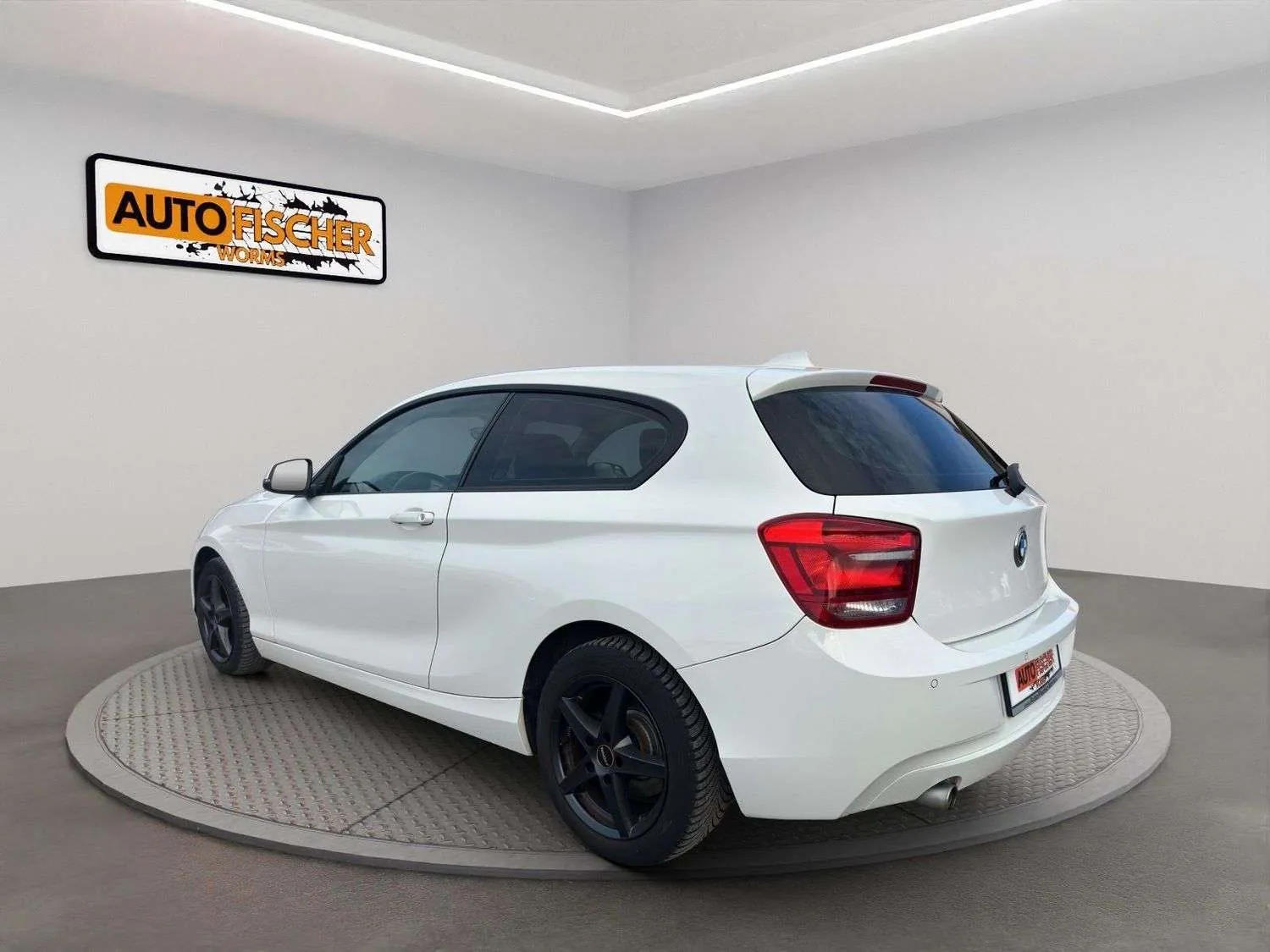 BMW 118D 2013 photo 5