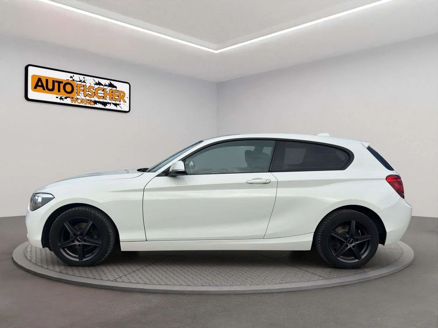 BMW 118D 2013 photo 4