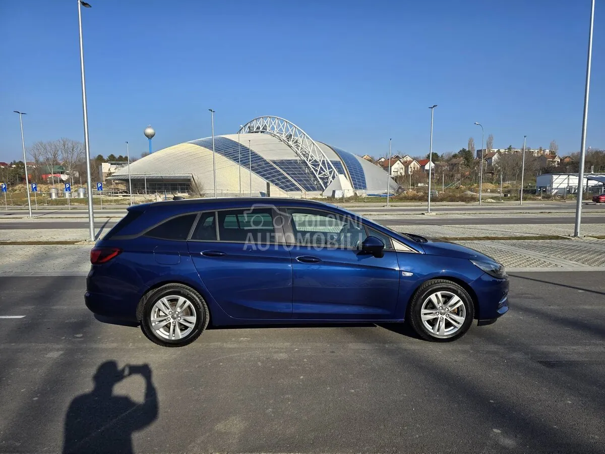 Opel Astra K 2021 photo 5