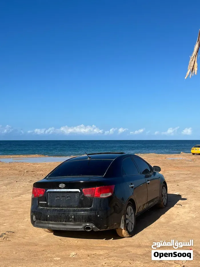 Kia Cerato 2012 photo 4