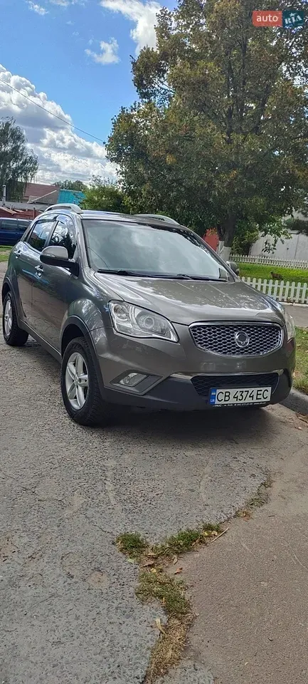 KG Mobility Korando 2012 photo 3