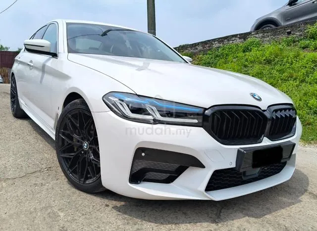 BMW 530E