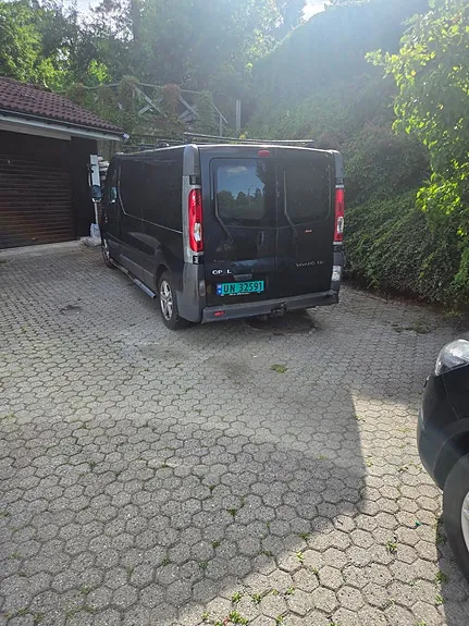 Opel Vivaro 2011 photo 4