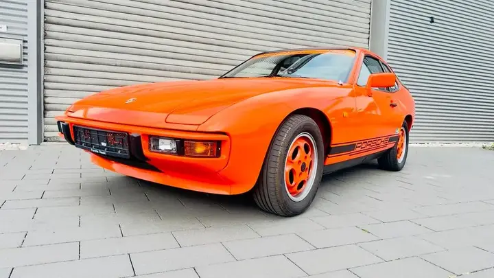 Porsche 924