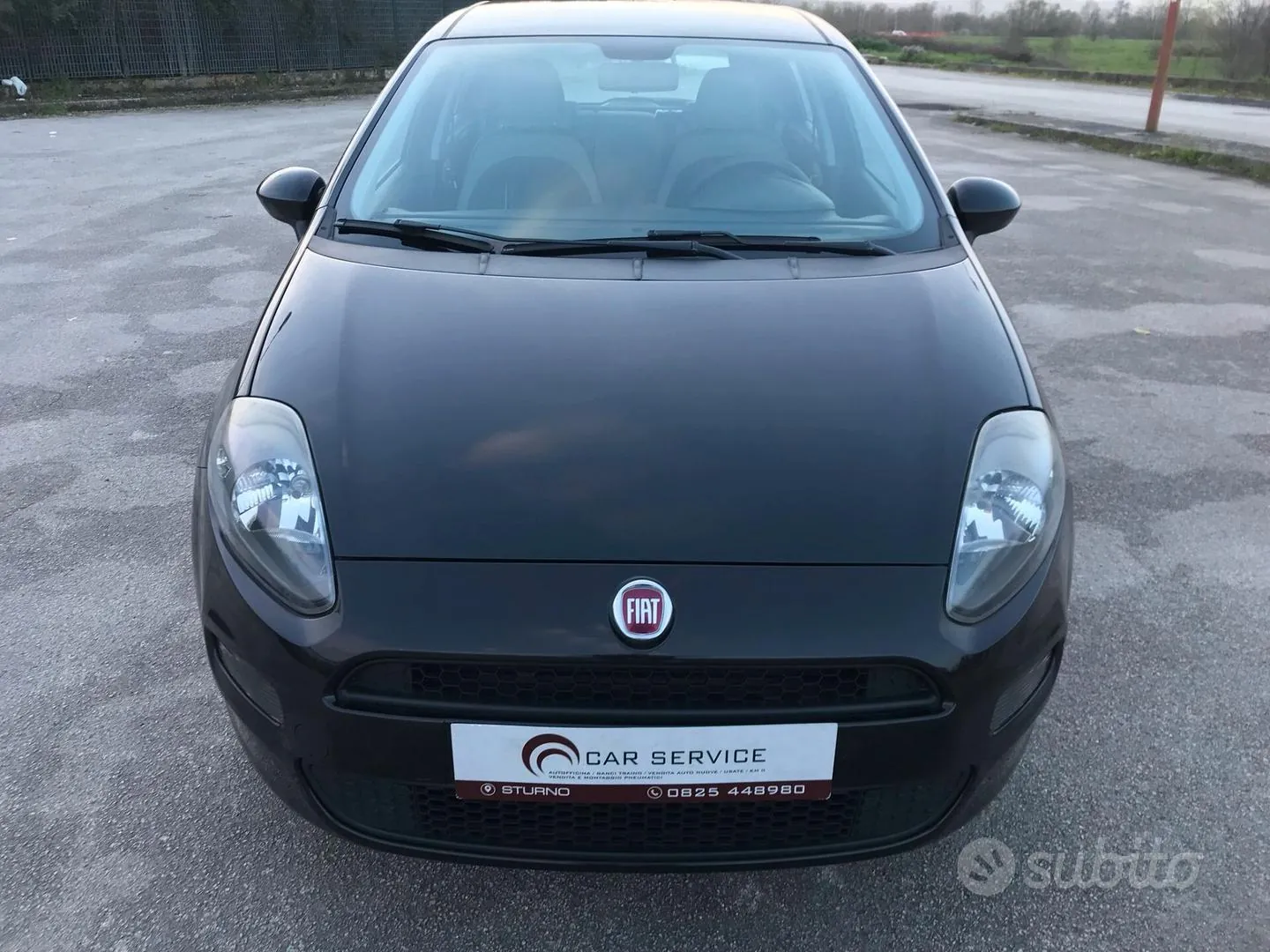 Fiat Punto 2012 photo 2