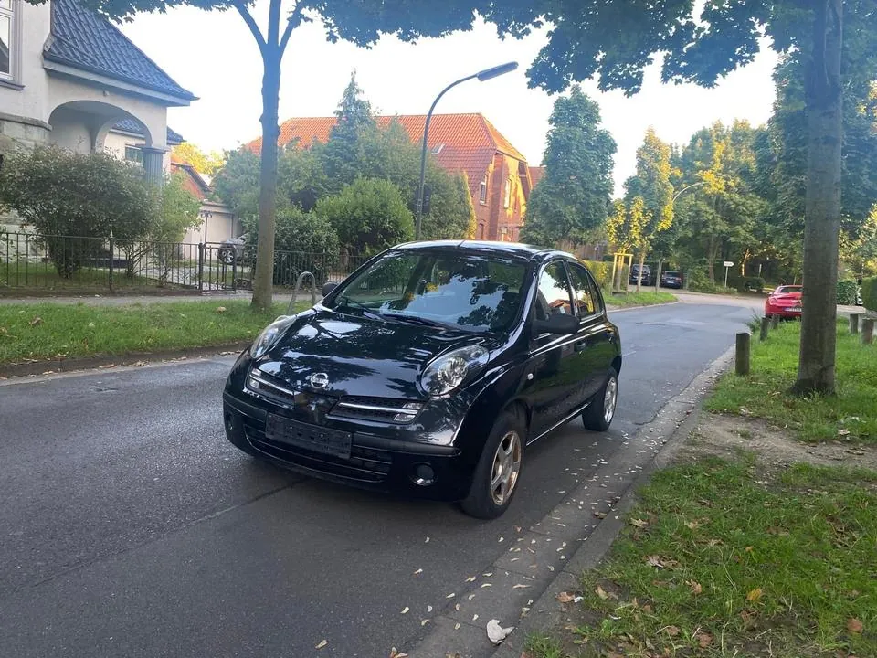 Nissan Micra