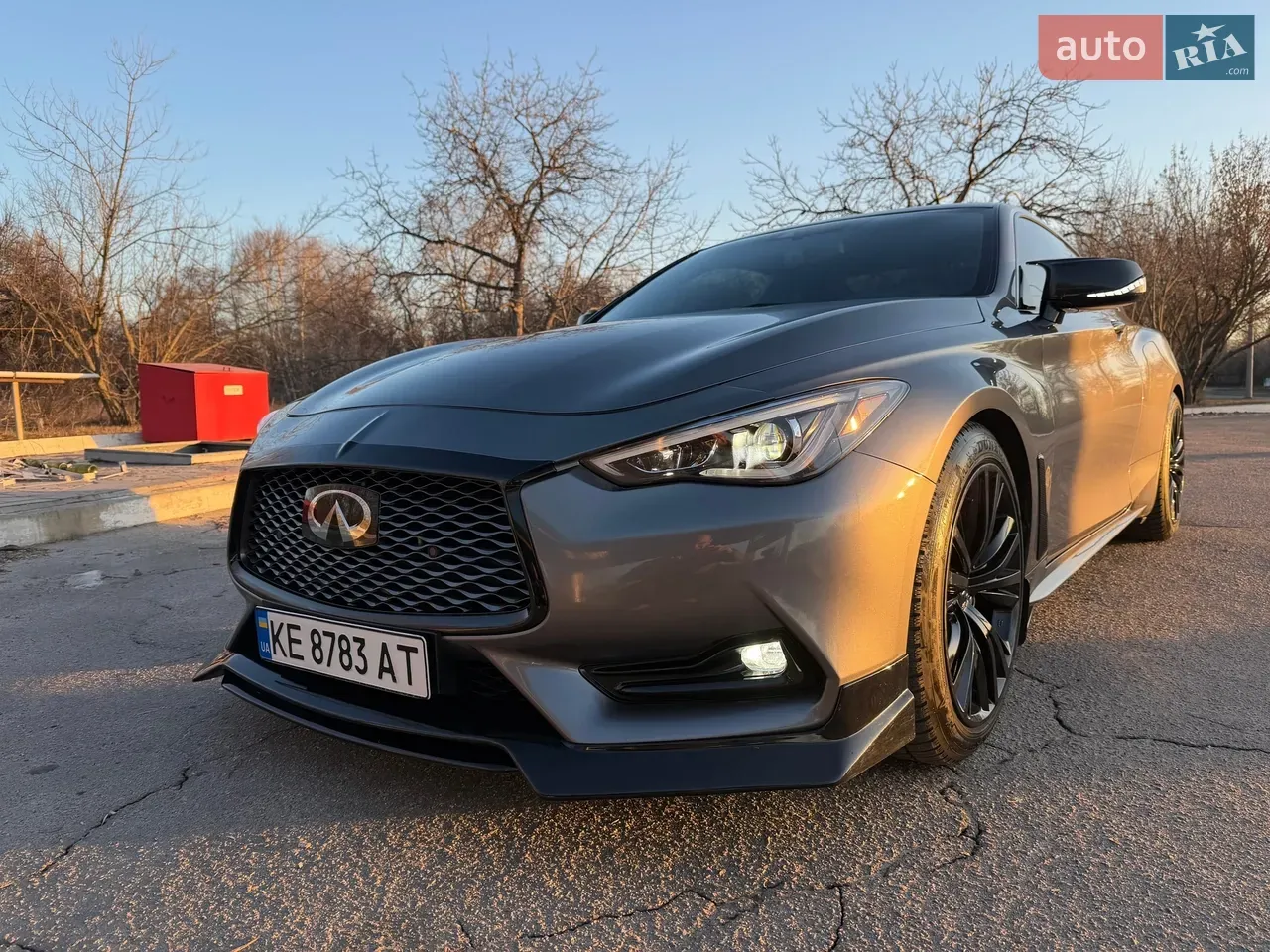 Infiniti Q60 2019 photo 2