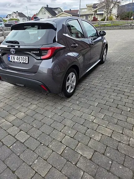 Toyota Yaris 2021 photo 4