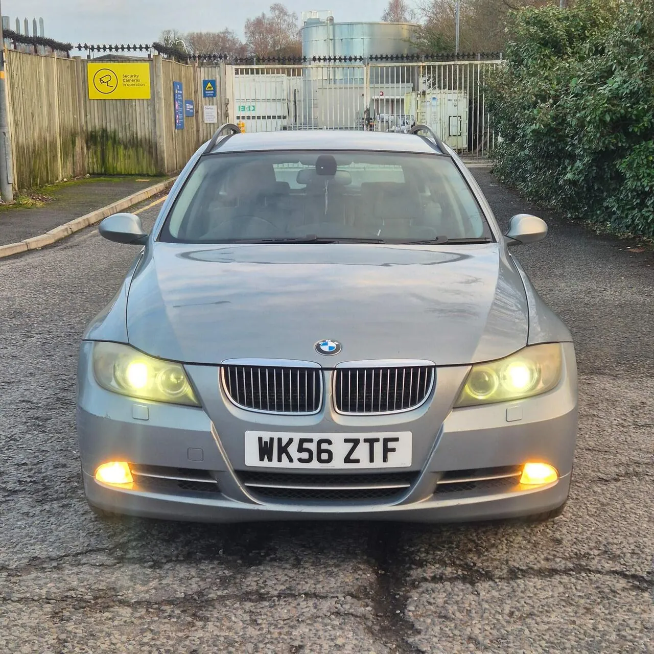 BMW 3 Series 2006 photo 2