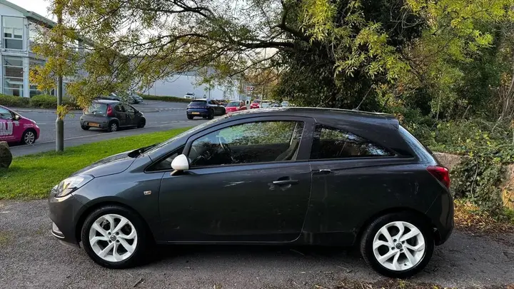 Vauxhall Corsa 2016 photo 3