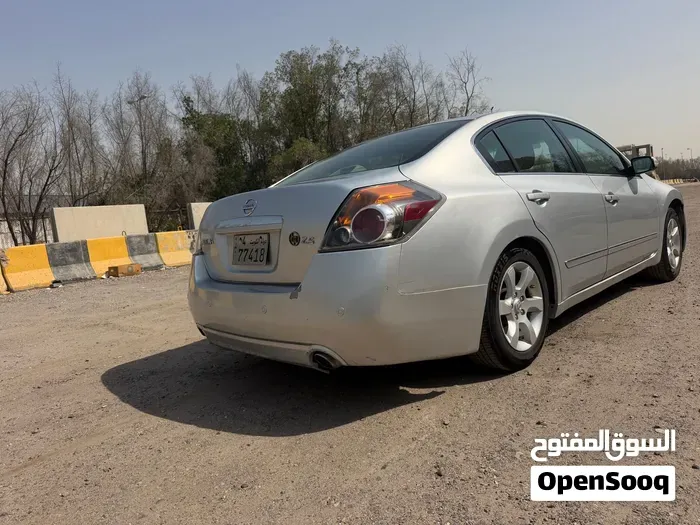 Nissan Altima 2009 photo 4