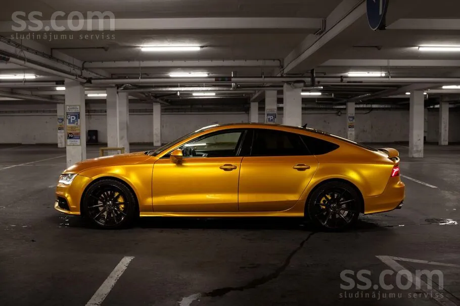 Audi A7 2011 photo 2