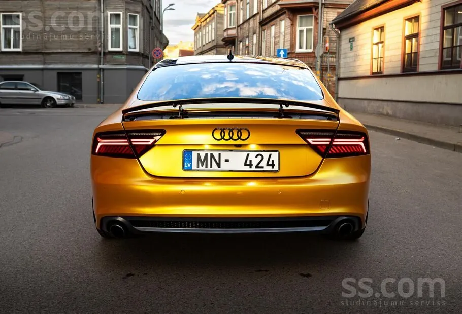 Audi A7 2011 photo 3