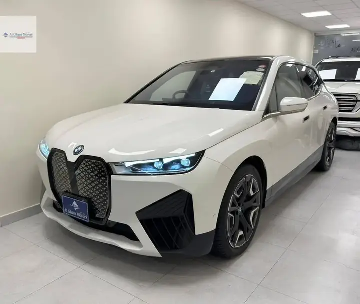 BMW Ix