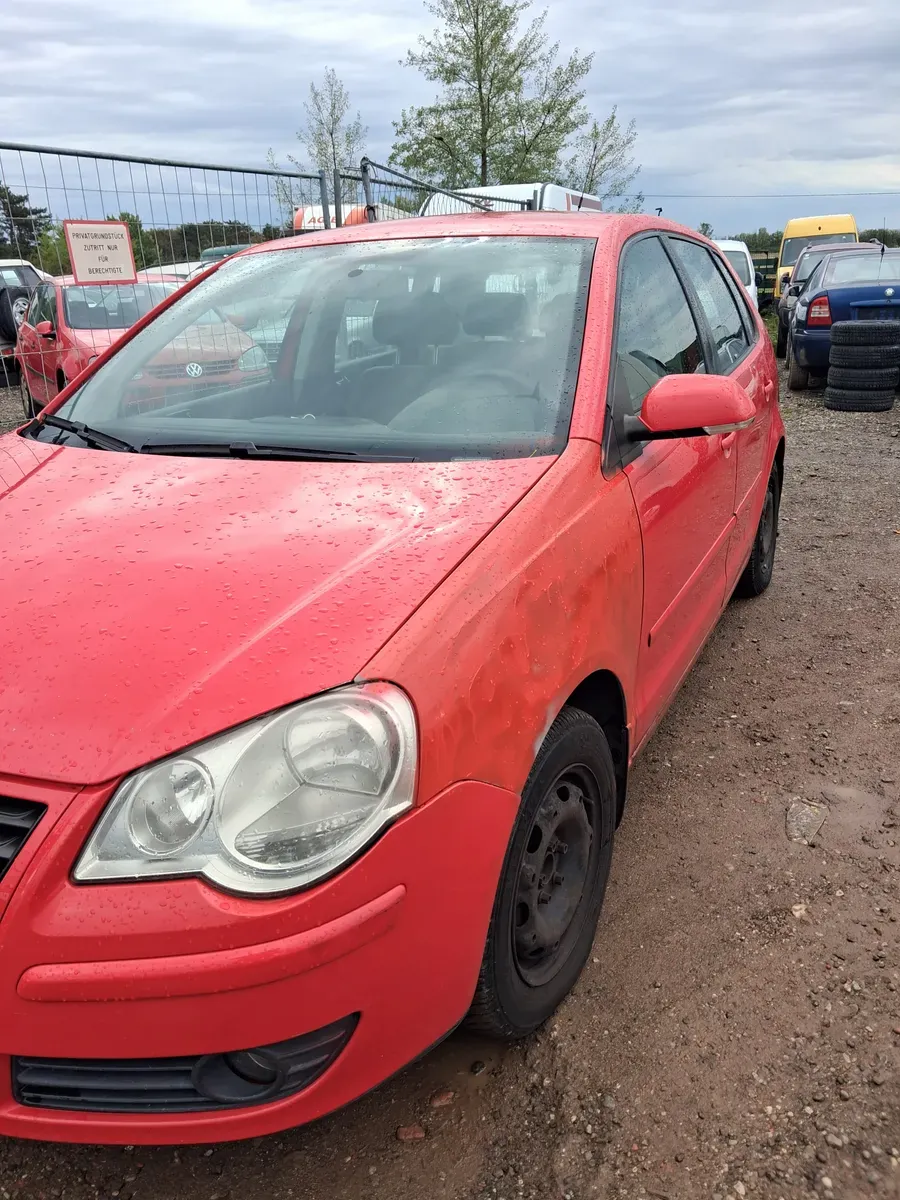Volkswagen Polo 2005 photo 3