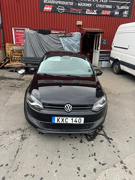 Volkswagen Polo 2011 photo 2