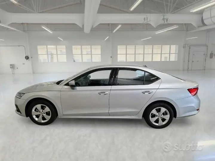 Skoda Octavia 2022 photo 5