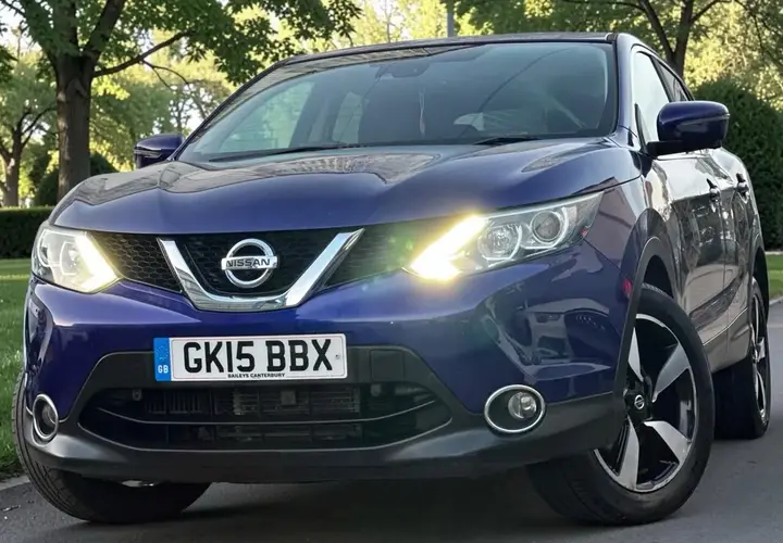 Nissan Qashqai 2015 photo 2