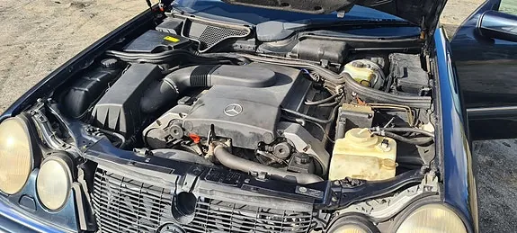 Mercedes-Benz E420 1996 photo 5