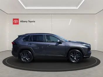 Toyota Rav4 2025 photo 3