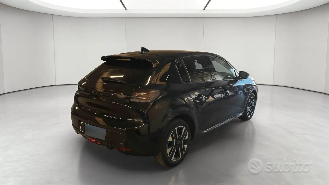 Peugeot 208 2024 photo 5