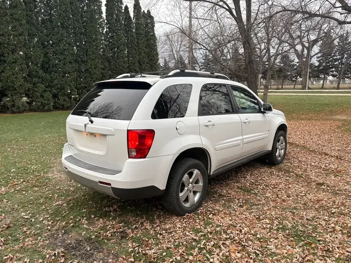 Pontiac Torrent 2008 photo 2