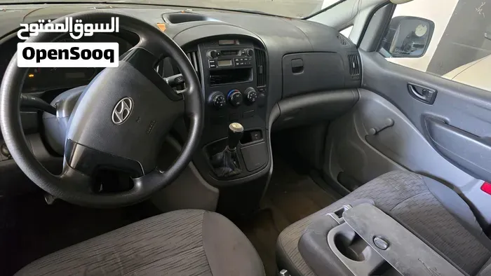 Hyundai H1 Gl 2009 photo 2