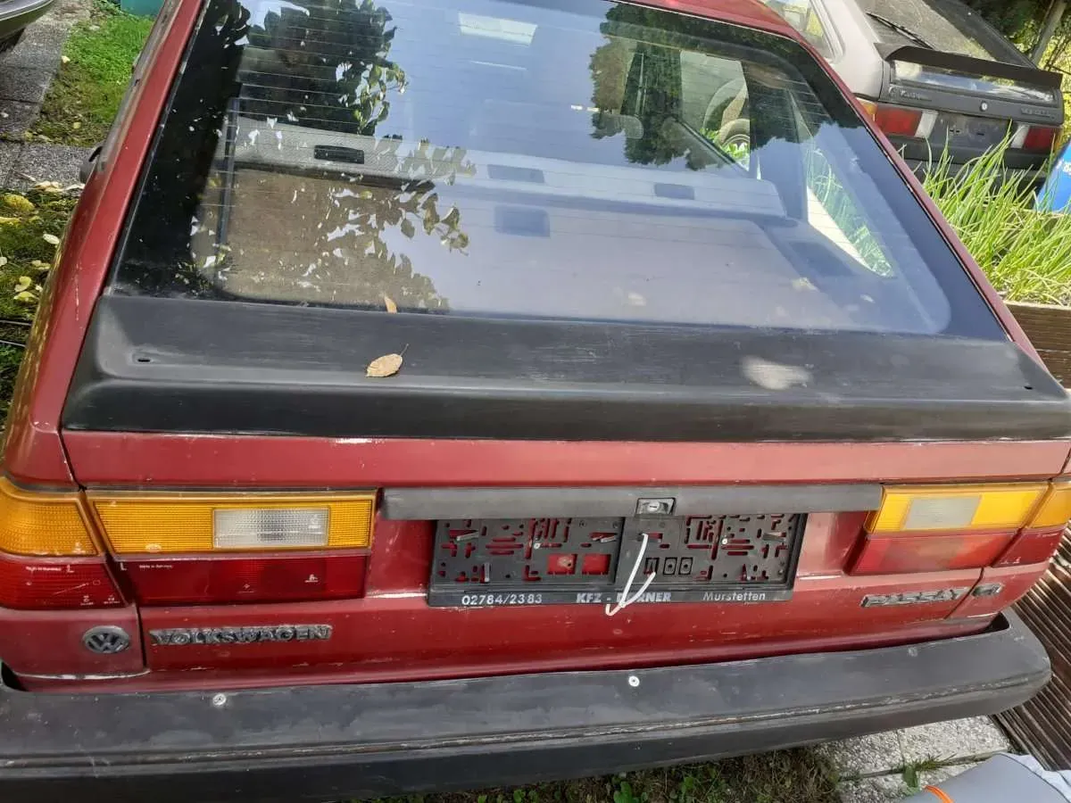 Volkswagen Passat 1986 photo 2