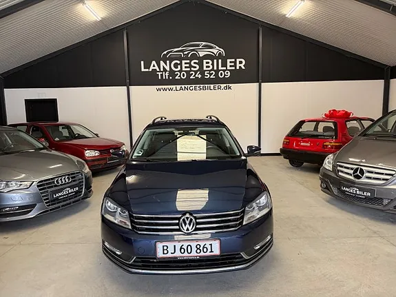 Volkswagen Passat 2014 photo 2