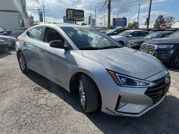 Hyundai Elantra 2020 photo 3