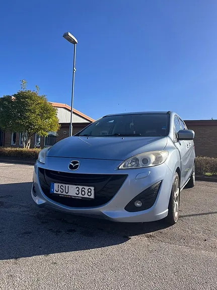 Mazda 5 2011 photo 2