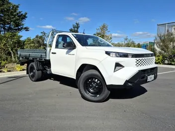 Toyota Hilux 2026 photo 2