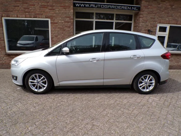 Ford C-Max 2016 photo 2